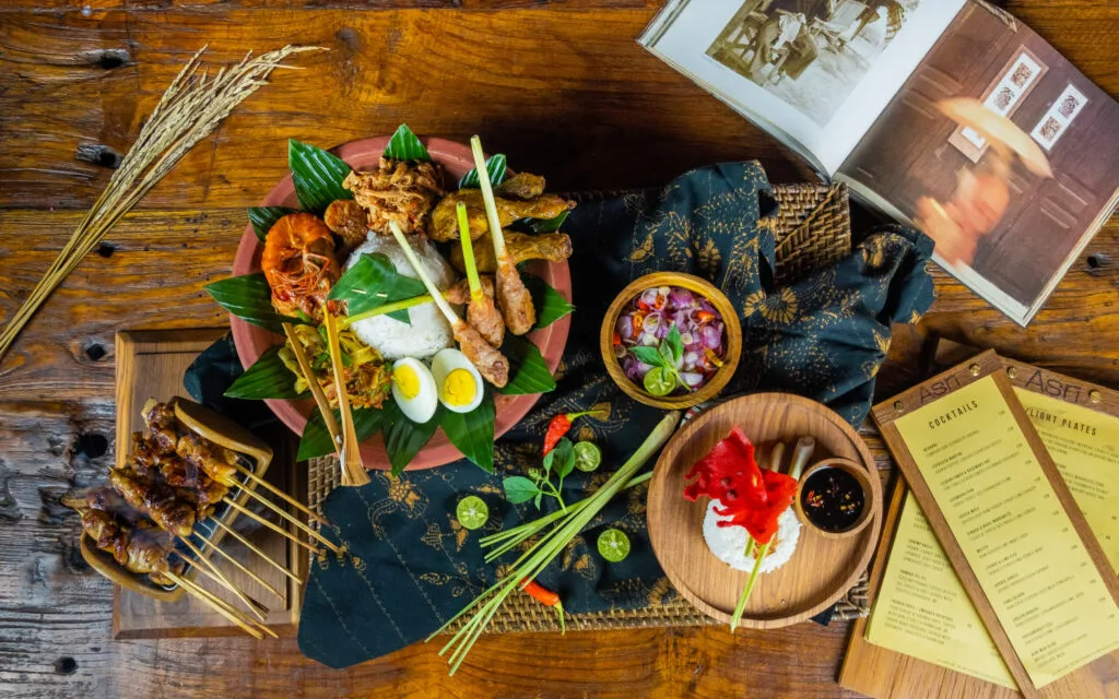 The Aura Lounge at Aura Cendana Hill Sidemen by AGATA