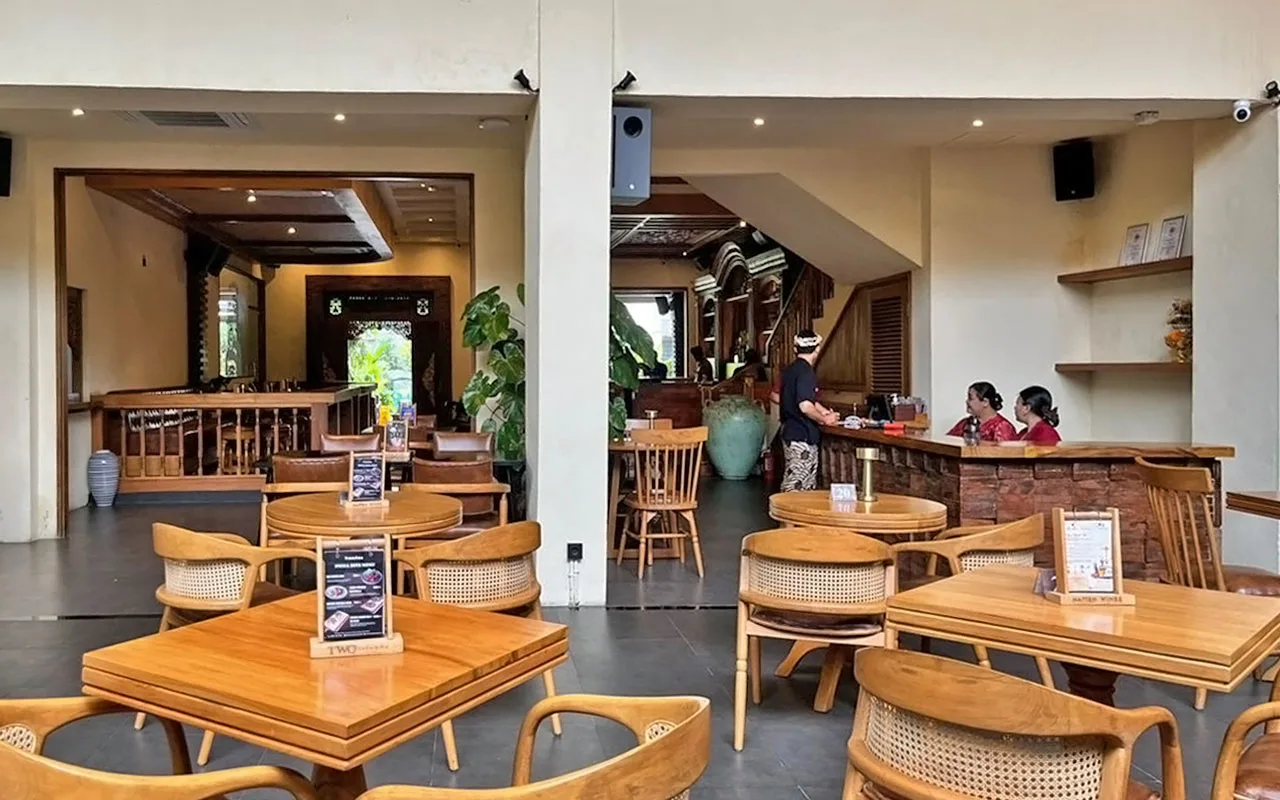 The Becca Lounge at Villa Becca Seminyak by Best Deals Asia