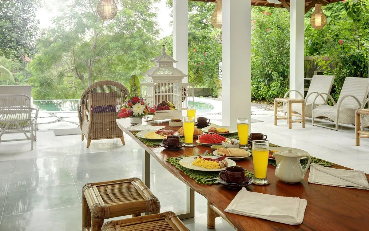 The Beji Lounge at Villa Beji Mawang by GenuineHost