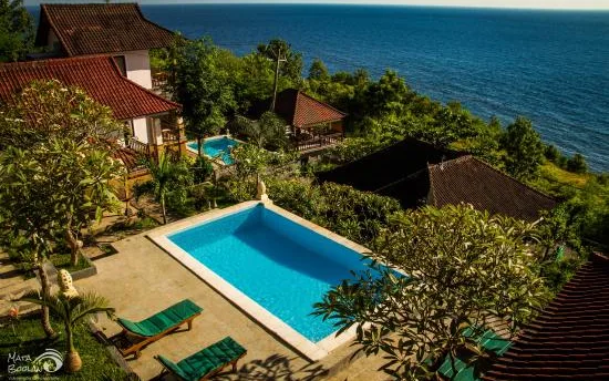 The Beten Lounge at Beten Waru Bungalow and Restaurant