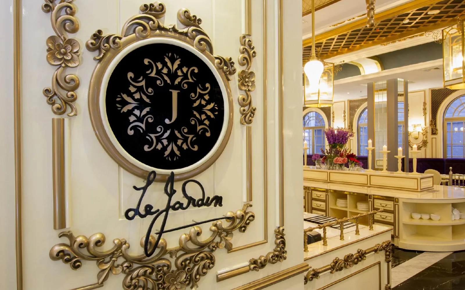 The Coffee Lounge at d'primahotel Bandung