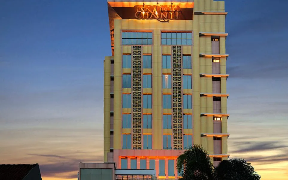 The Coffee Lounge at Hotel Chanti Managed by Tentrem Hotel Management Indonesia