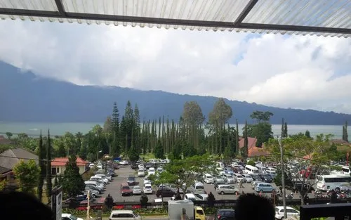 The de Lounge at hotel de danau lake view