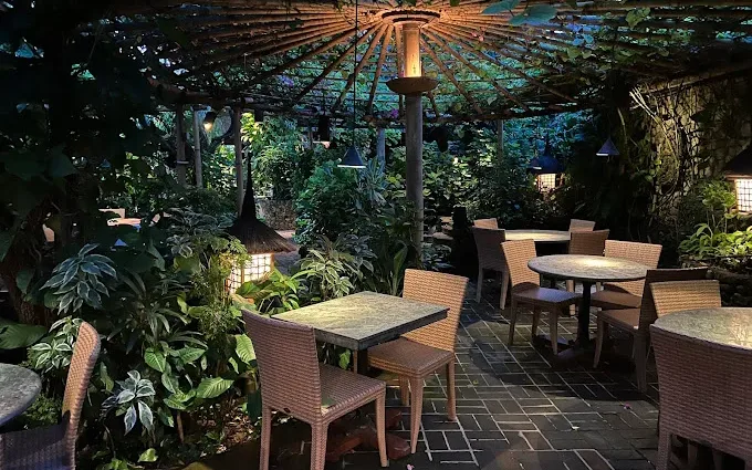 The D'Green Lounge at D'Green Nirava Kuta By Reccoma
