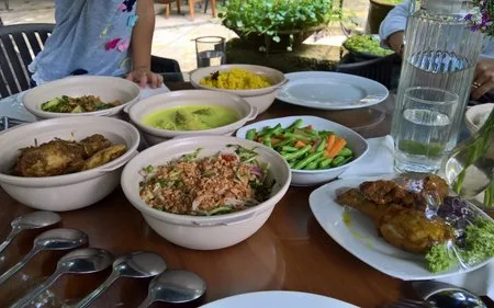 The Dusun In-Villa Dining at The Dusun Villa