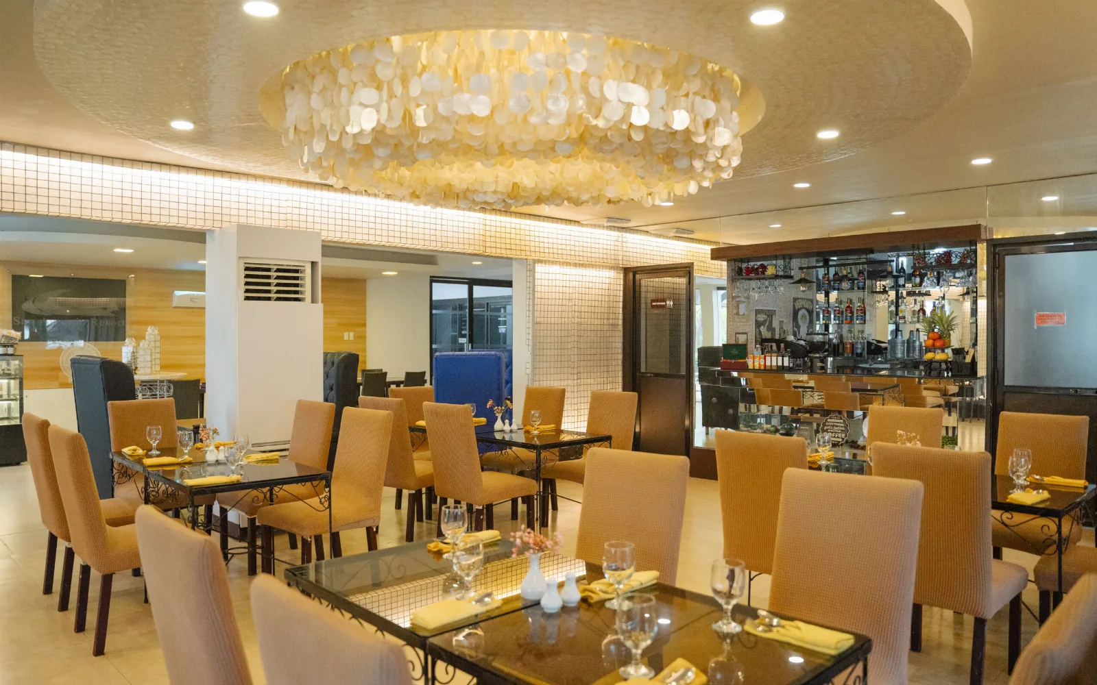 The Felicianas Lounge