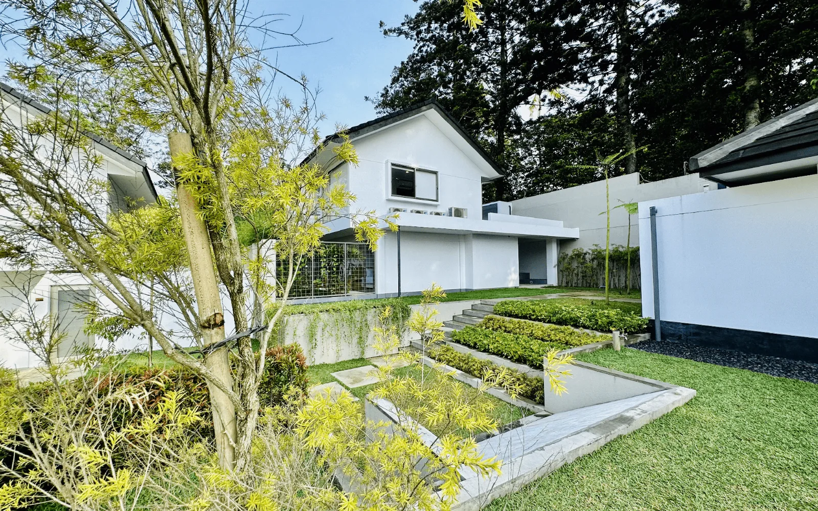 The Garden Lounge at Bungalow Homes