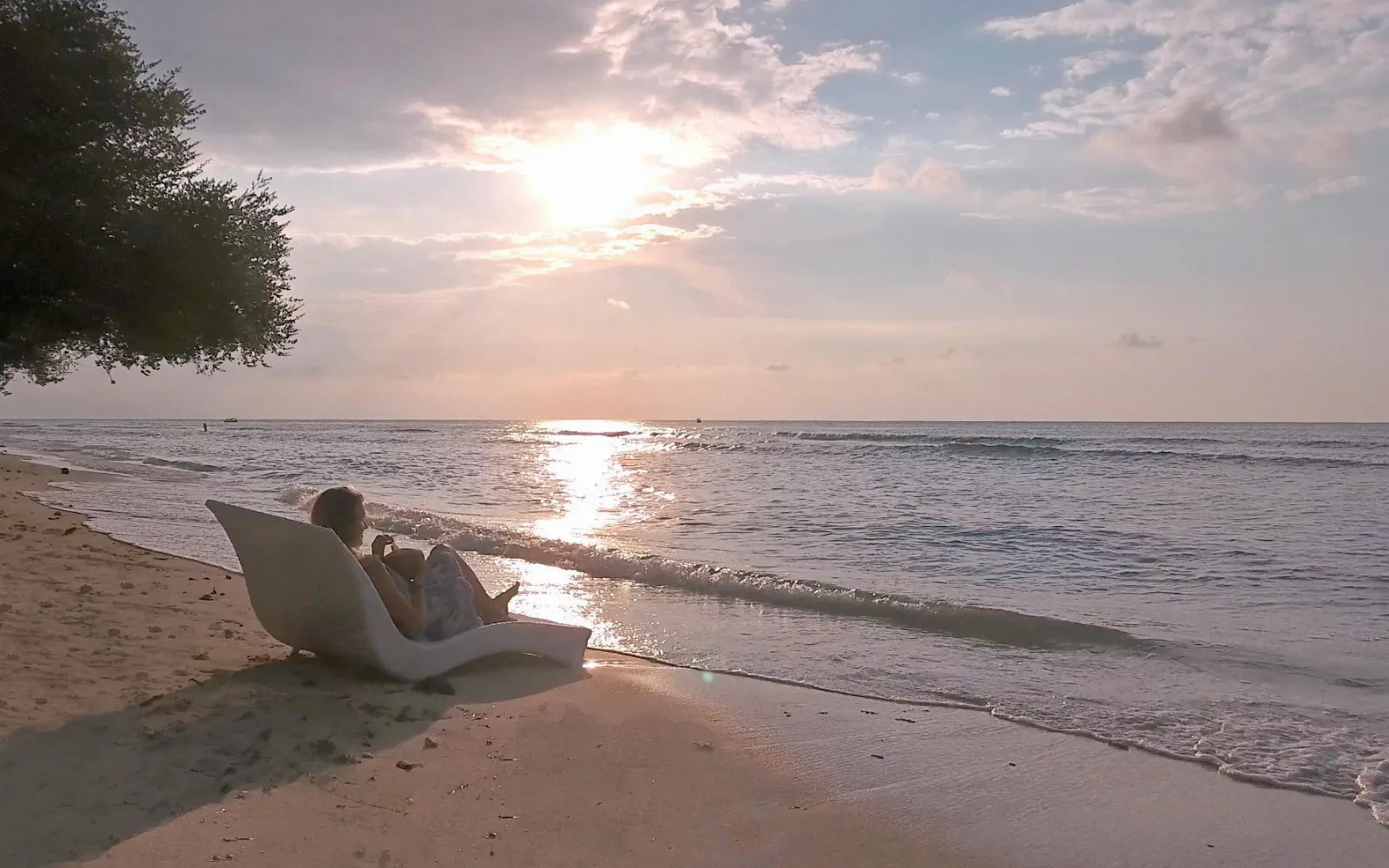 The Gili Beach Club & Lounge