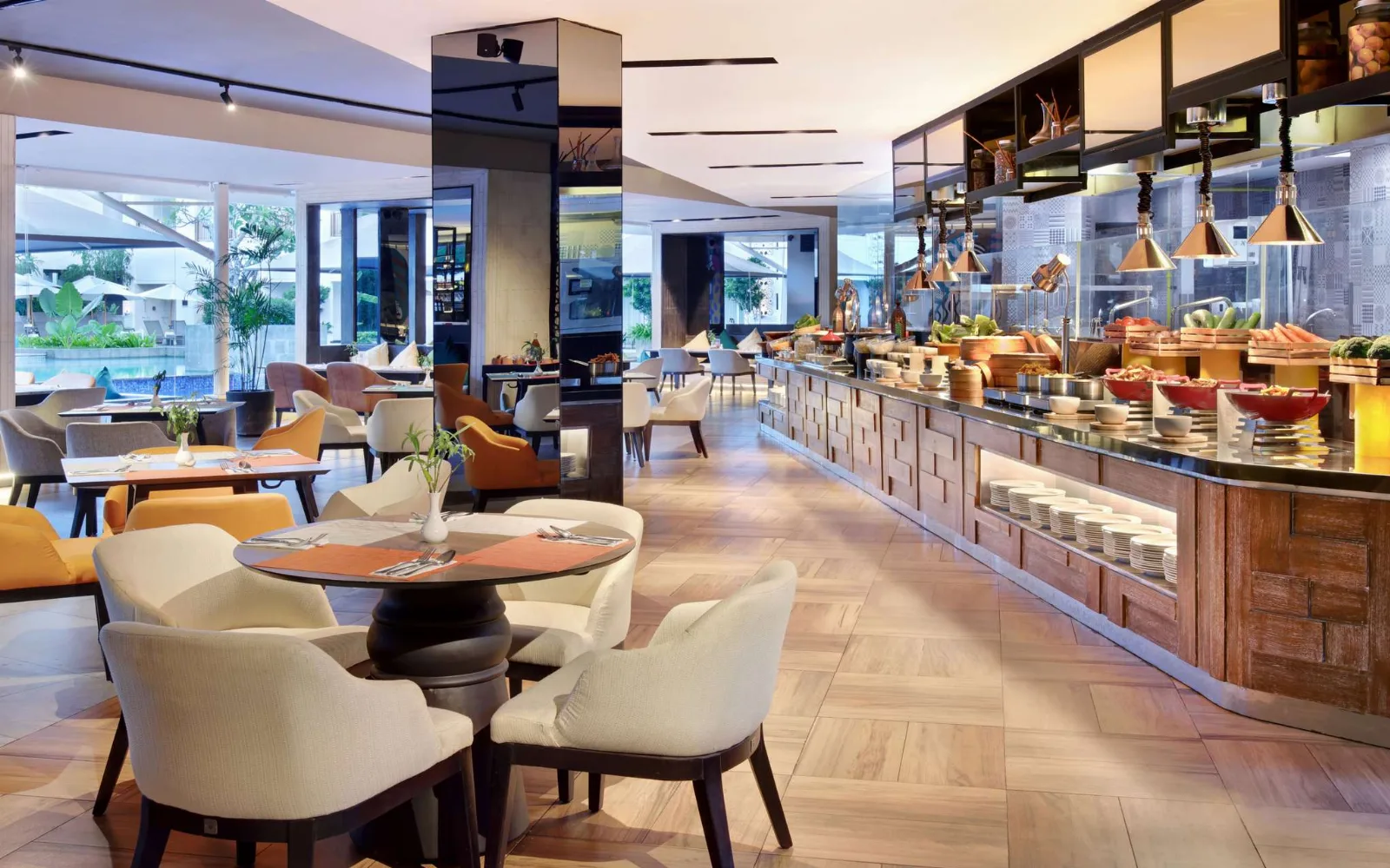 The Grand Lounge
