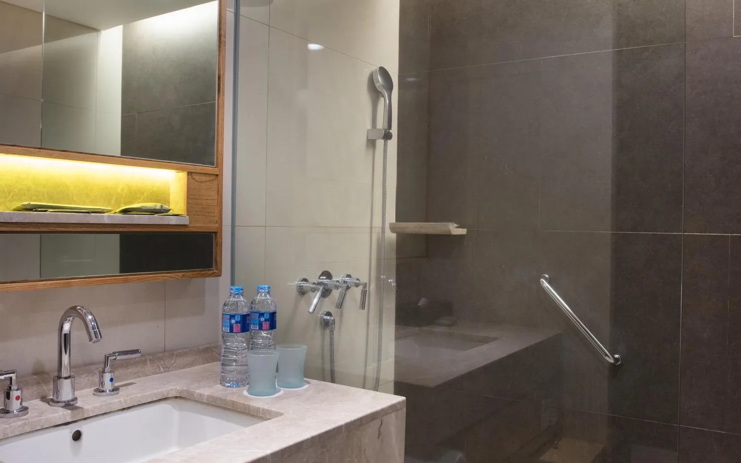 The Harmony Restaurant at Hotel Santika Premiere Slipi Jakarta