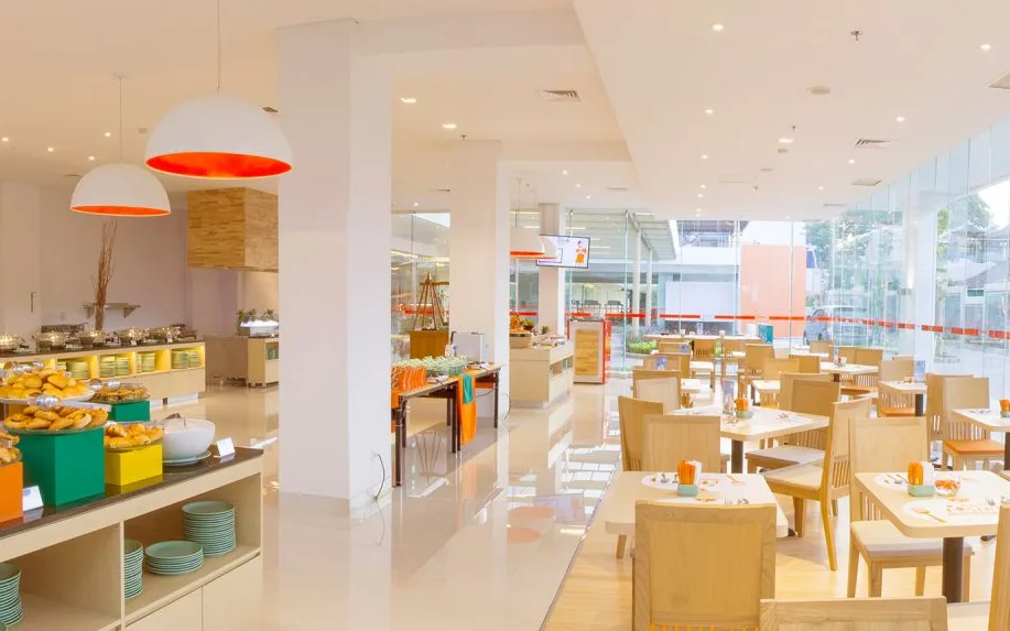 The HARRIS Lounge at HARRIS Hotel & Conventions Denpasar Bali