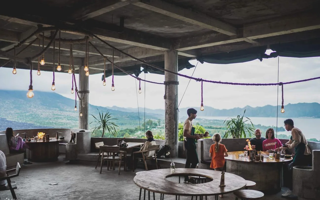The Heaven Lounge at Heaven House Kintamani