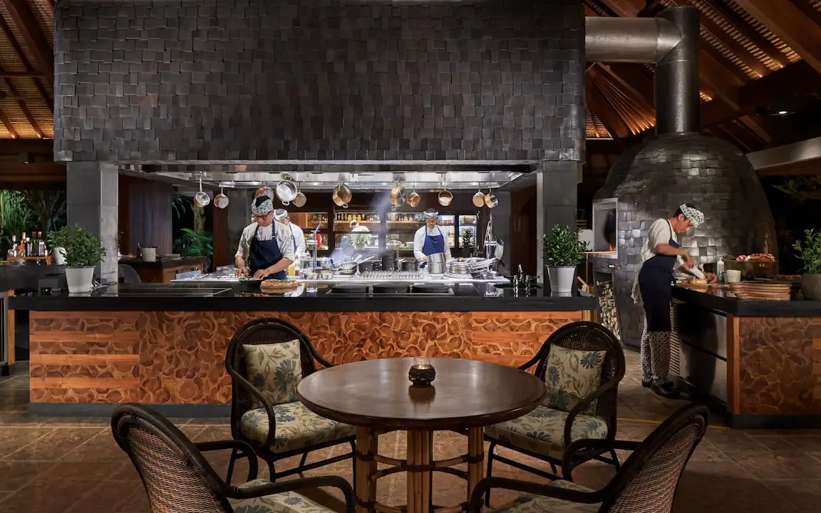 The Hyatt Lounge