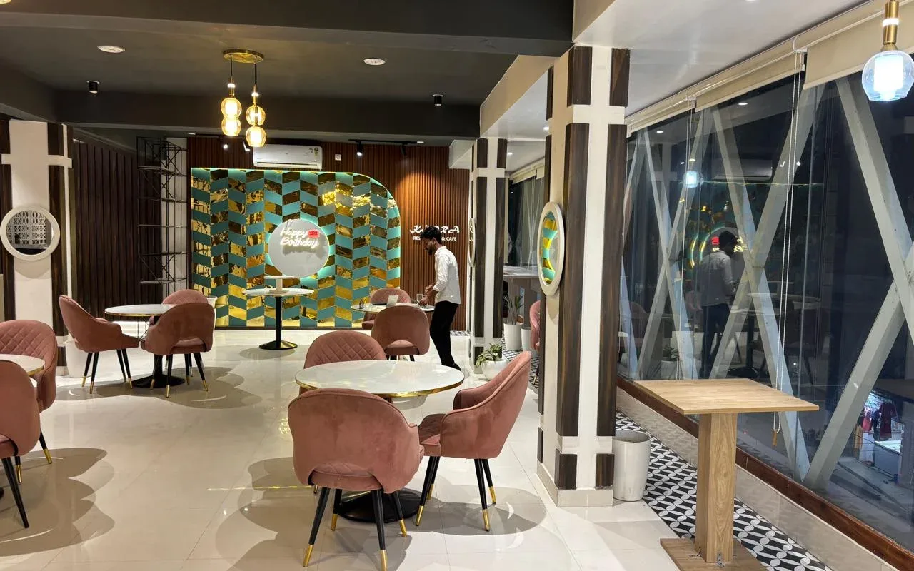 The Kiara Lounge at Kiara Ocean Place