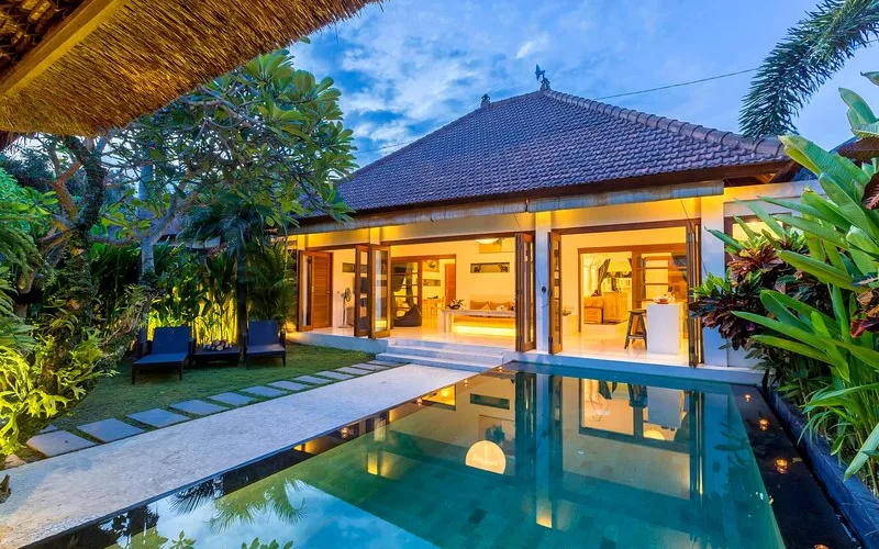 The Larissa Sunset Lounge at VIlla Larissa 1 | Seminyak Petitenget | Luxury 2BR Private Pool Villa