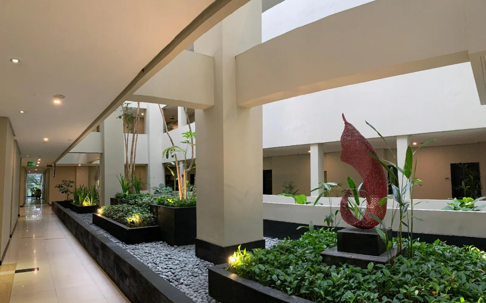The Lobby Lounge at SAVANA HOTEL & CONVENTION MALANG