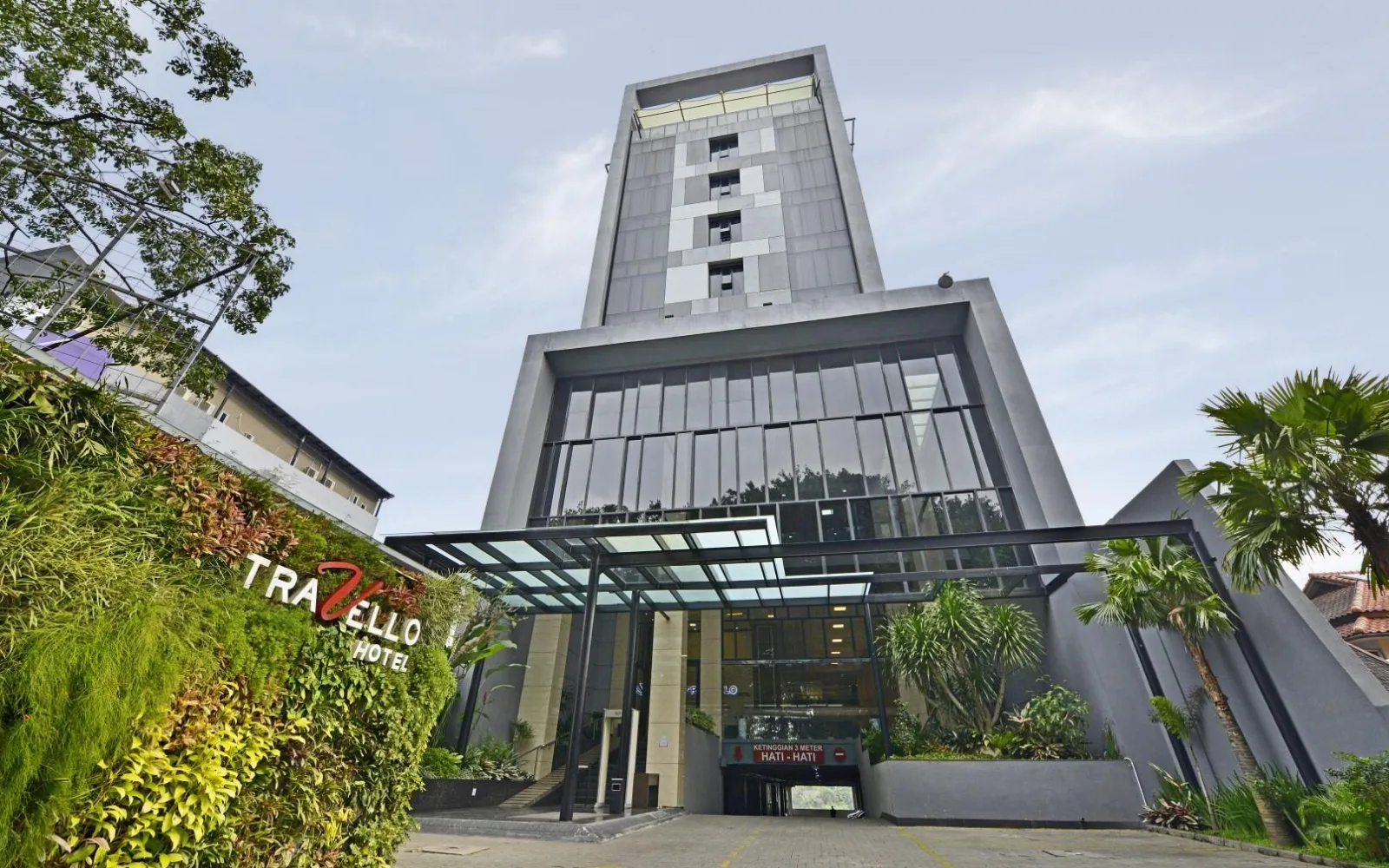 The Lobby Lounge at Travello Hotel Bandung