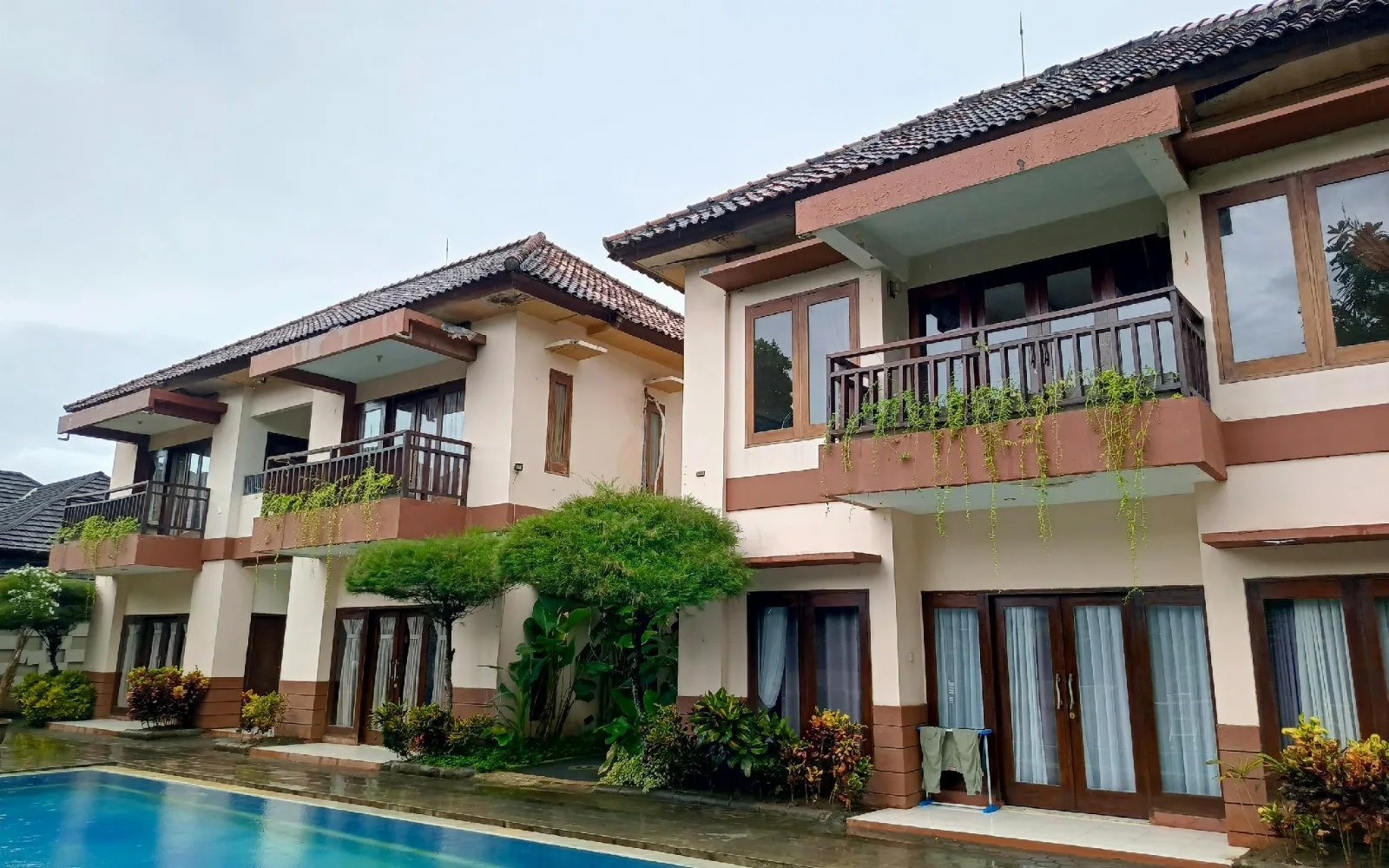 The Melati Beach Club & Lounge at Melati Resort & Hotel Kuta Lombok