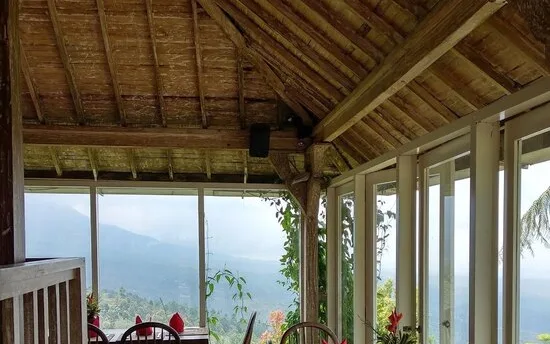 The Munduk Lounge at Munduk Kupang Sekumpul Villa