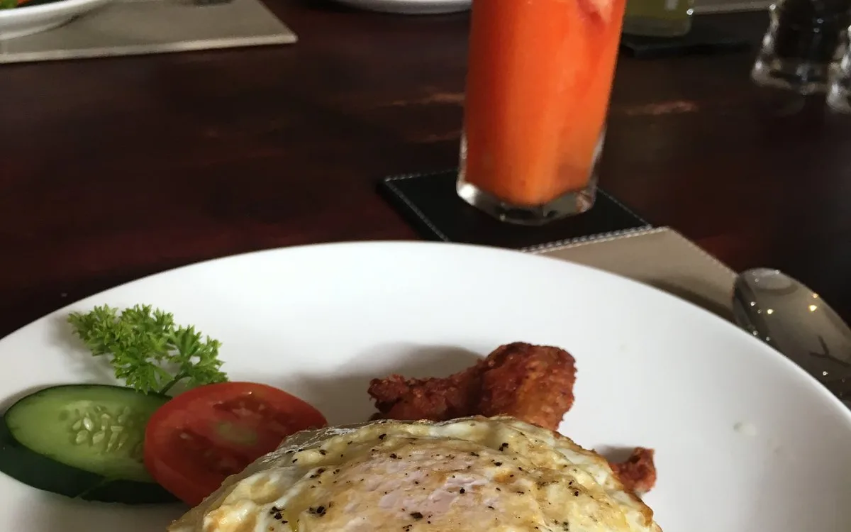 The Oasis Restaurant & Bar at Villa Kubu Seminyak