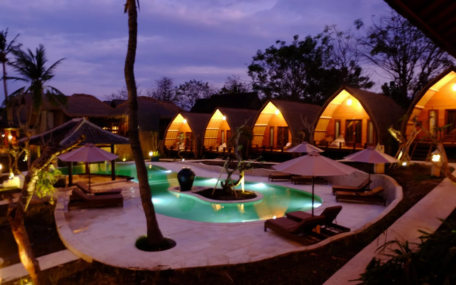 The Paradesa Beach Club & Lounge at Paradesa Living & Villa