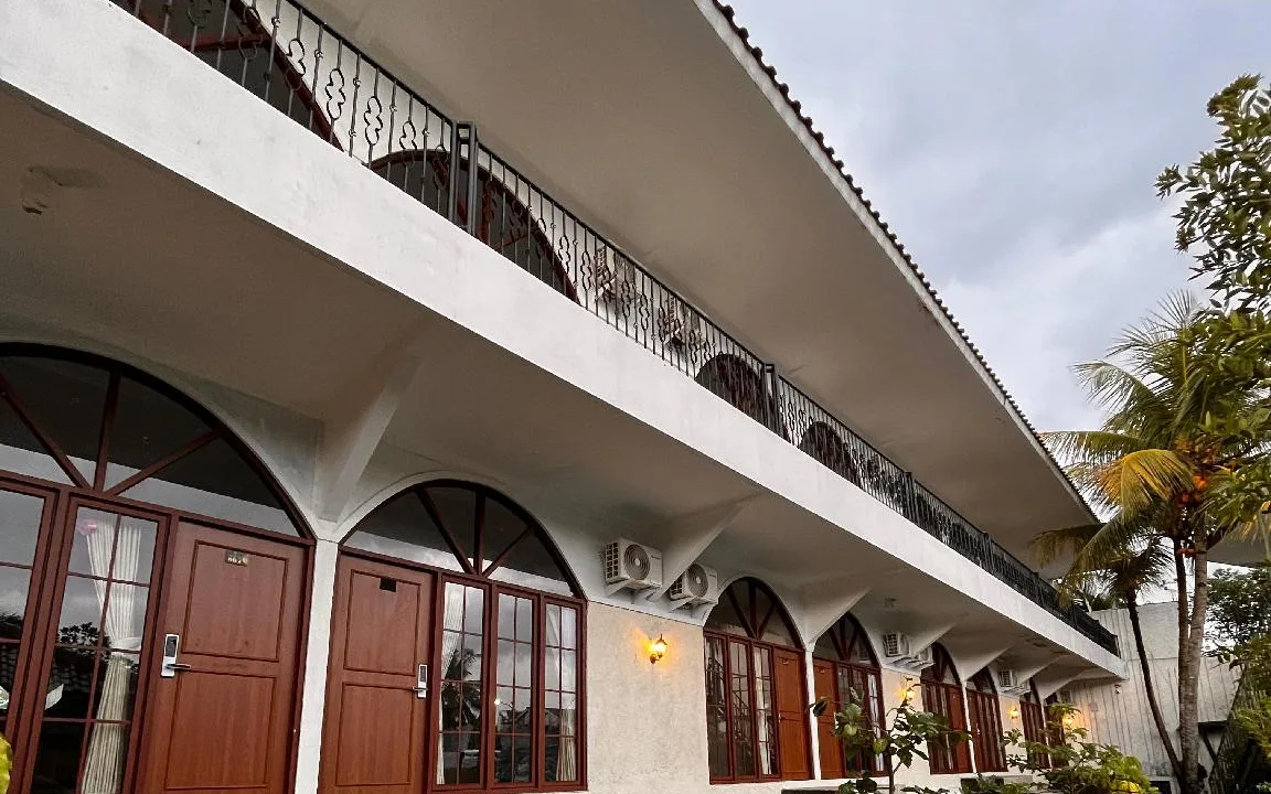 The Restaurant at Khayrizsan Hotel