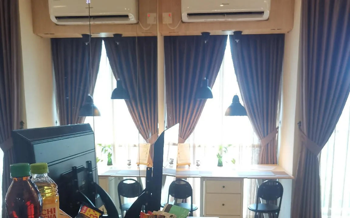 The Restaurant at Pleasant@Tifolia , Studio, cozy workcation in Kelapa Gading