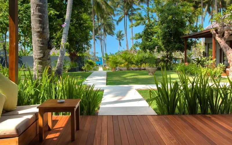The Restaurant