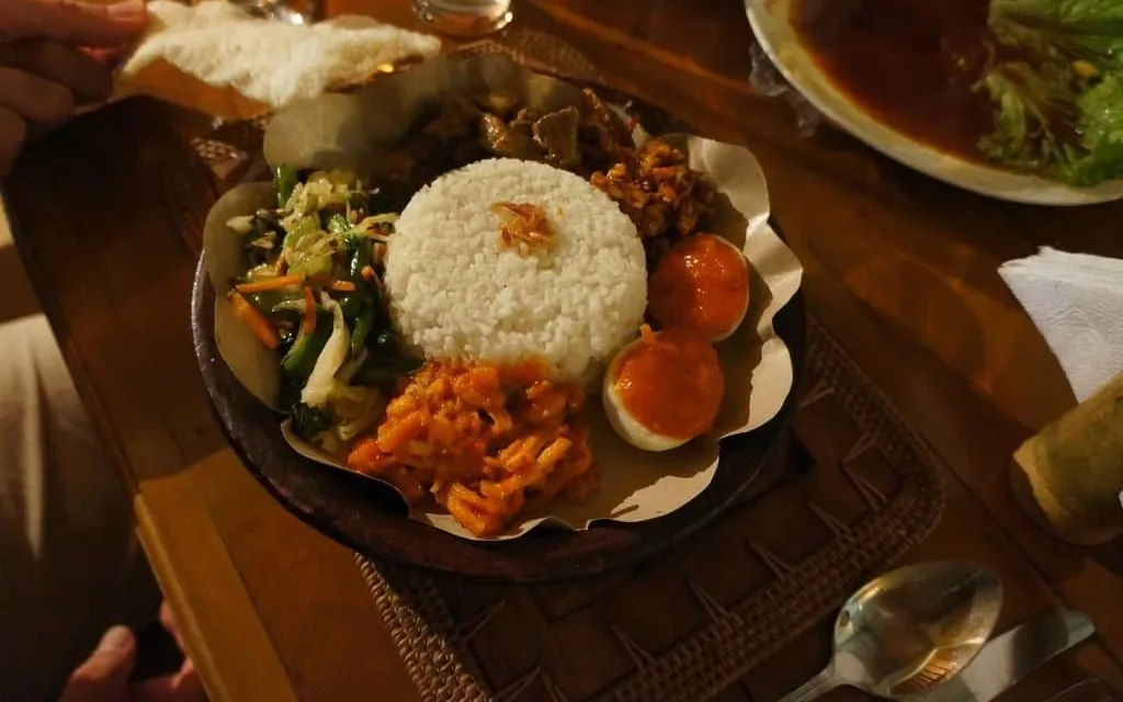 The Surya Lounge at Surya Amed Beach