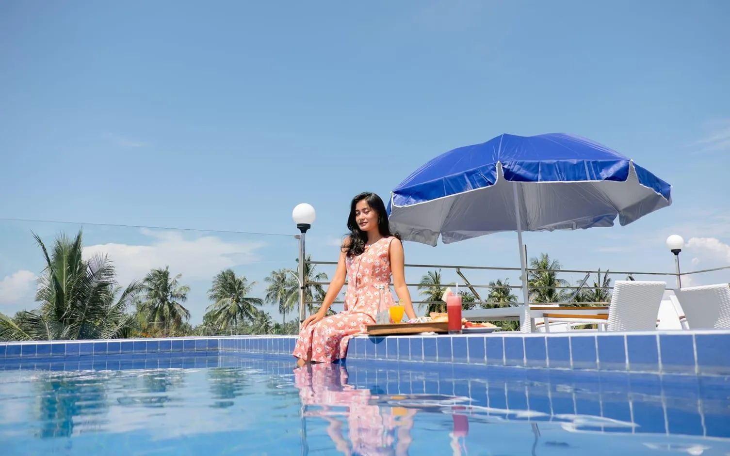The Taman Beach Club & Lounge