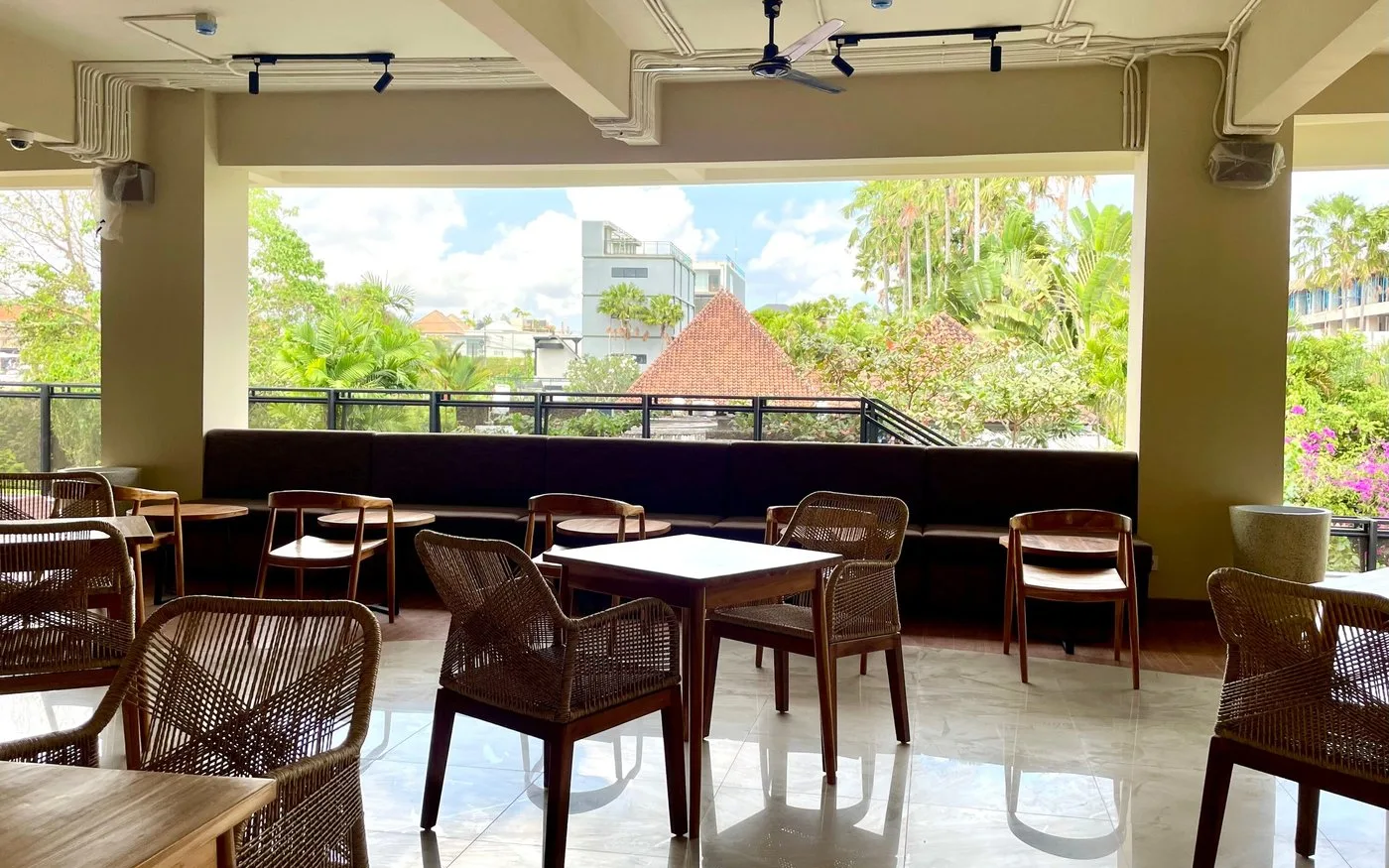 The Terrace Lounge