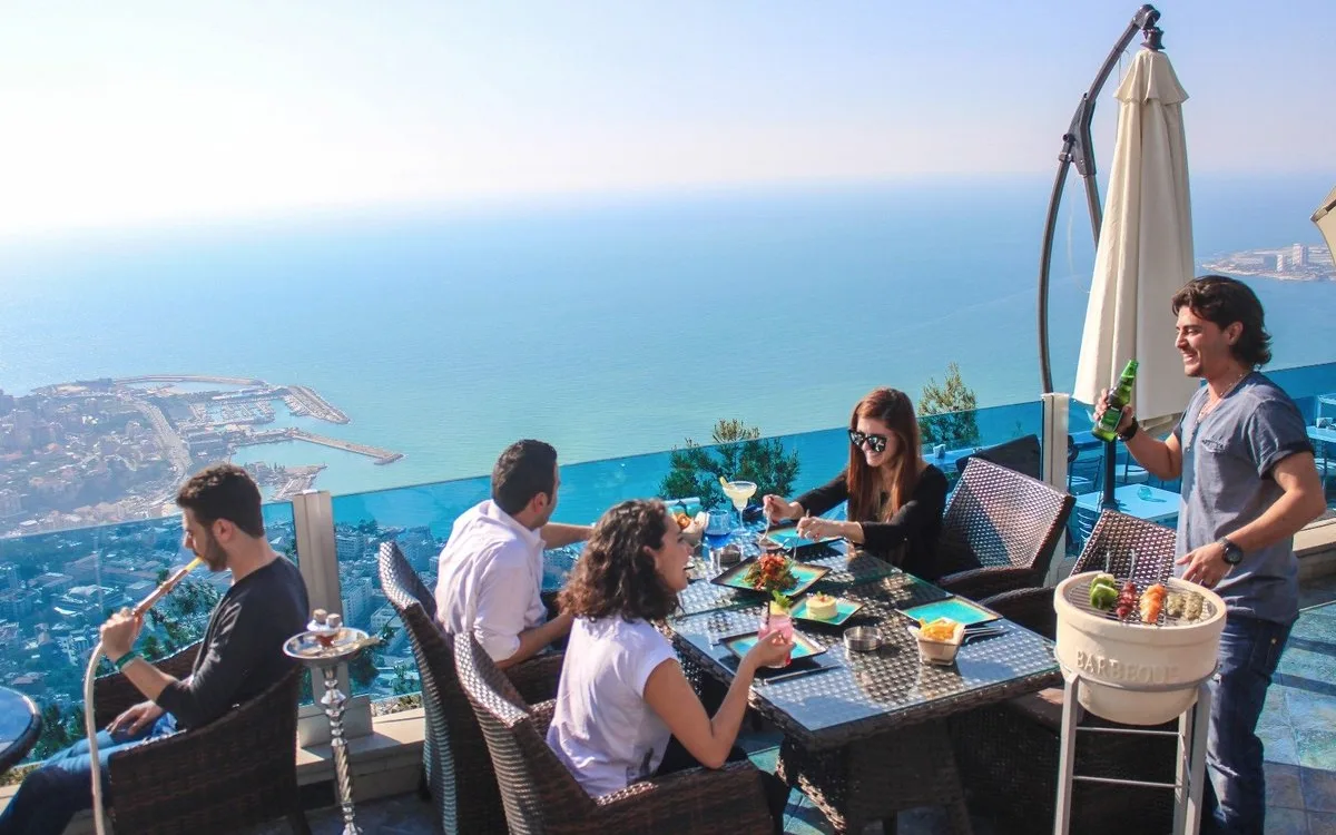 The Terrace Lounge