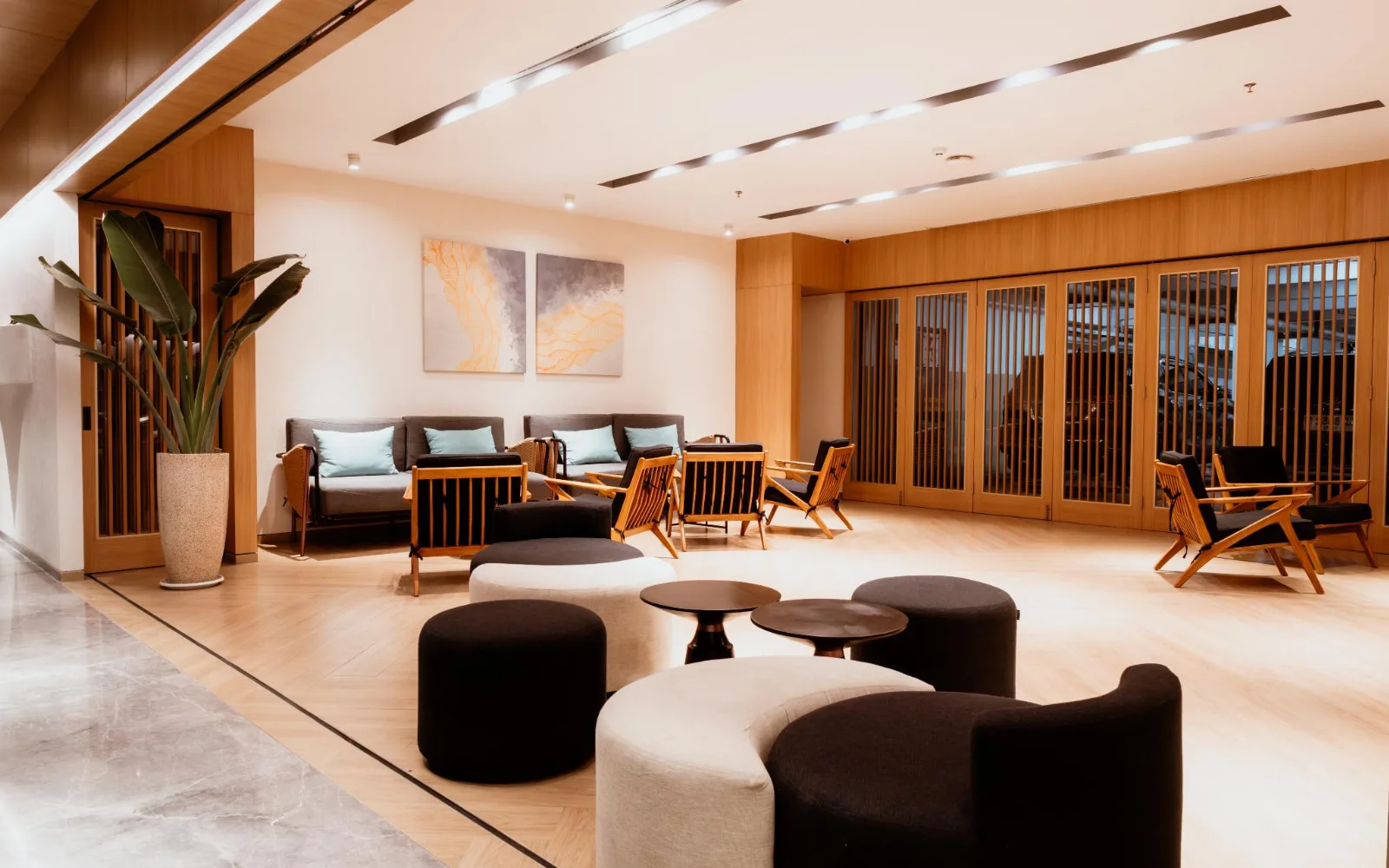 The Terrace Lounge