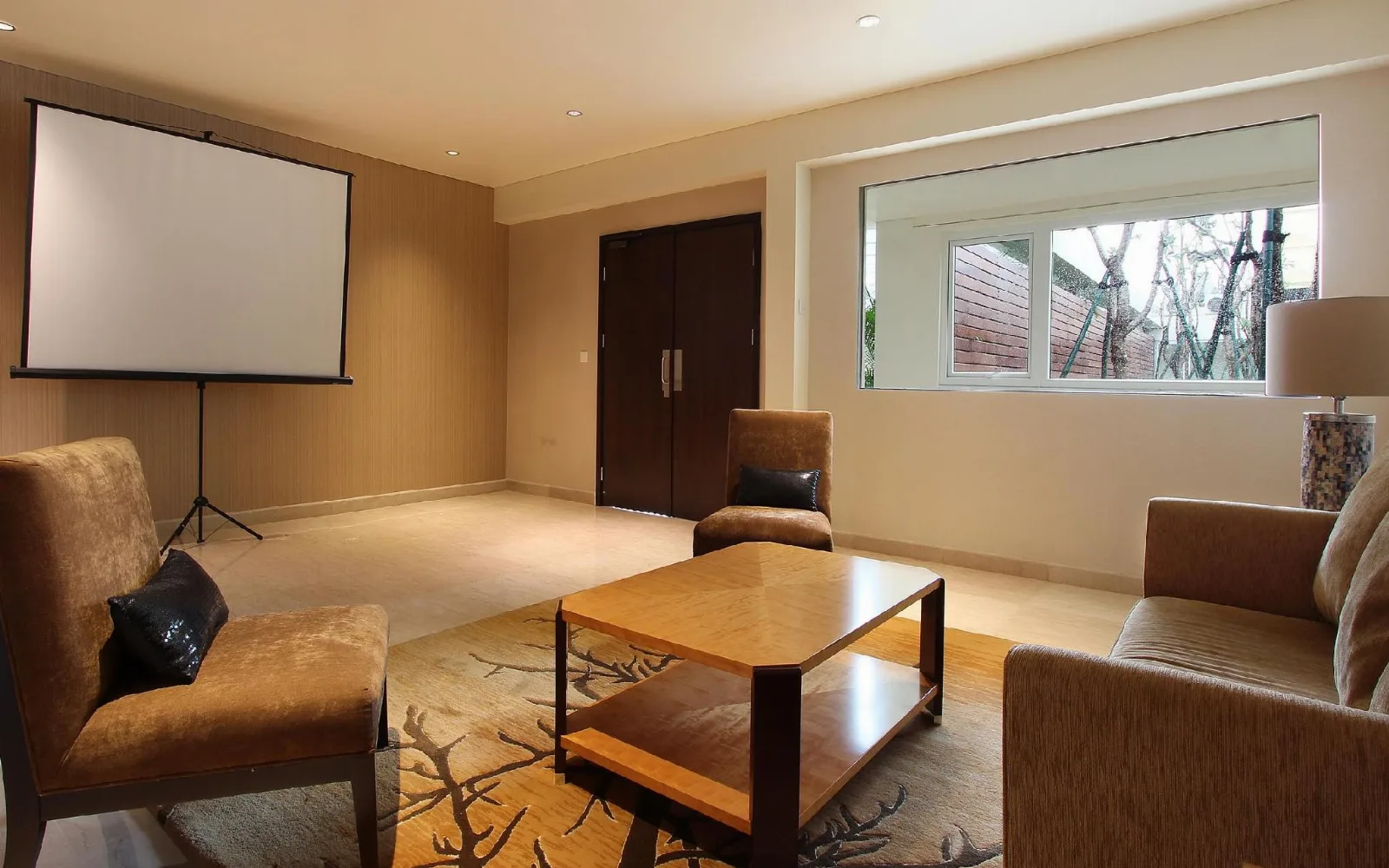 The Terrace Lounge at Dwijaya House of Pakubuwono