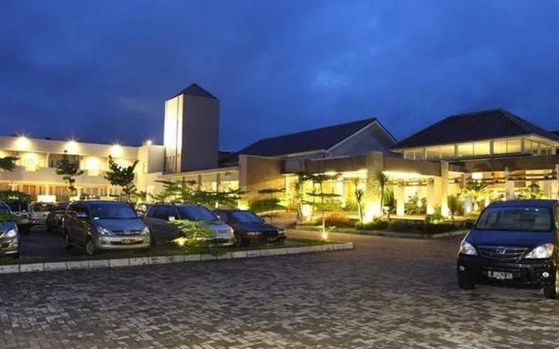 The Terrace Lounge at Green Valley Resort