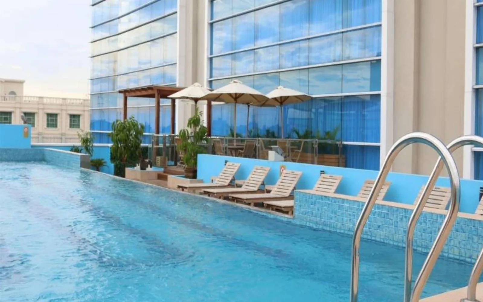 The Terrace Lounge