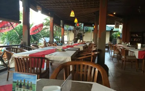 The Terrace Lounge