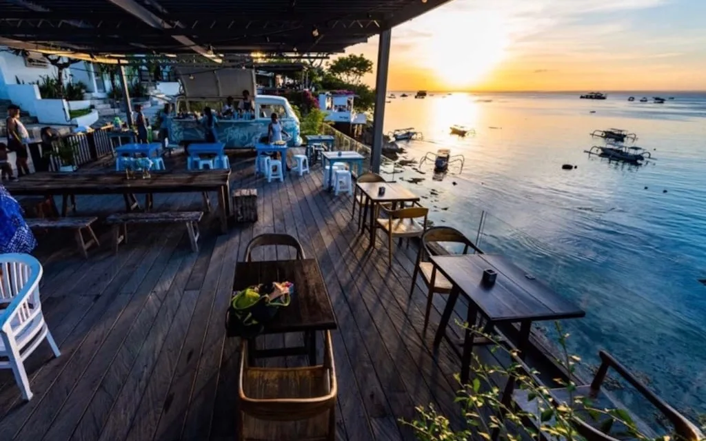 The Terrace Lounge at Sunrise Huts Lembongan