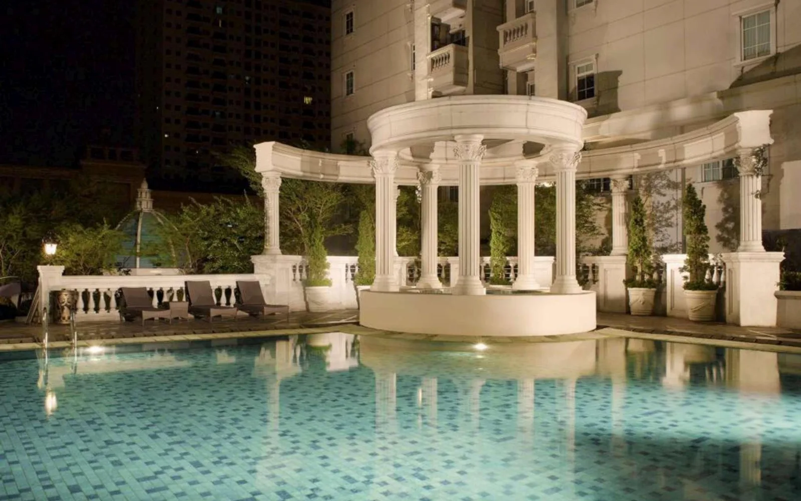 The Terrace Lounge at The Bellezza Suites by Nemuru