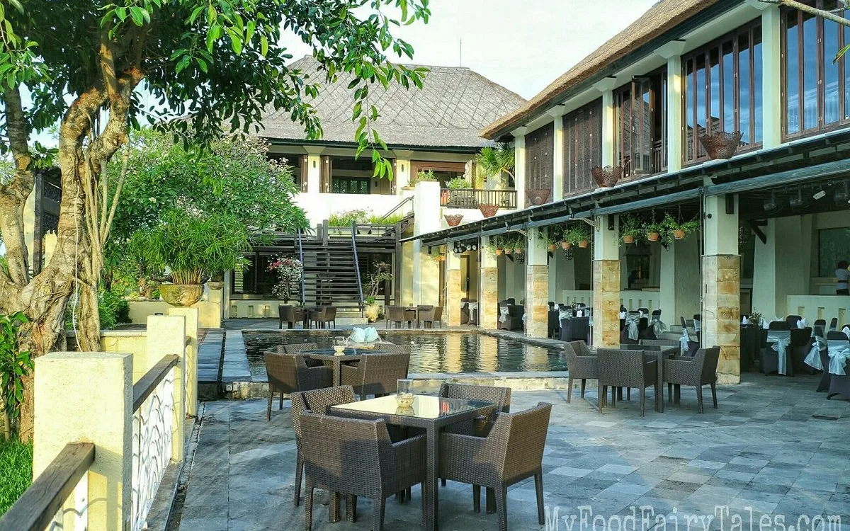 The Terrace Lounge at THE KIRANA UNGASAN