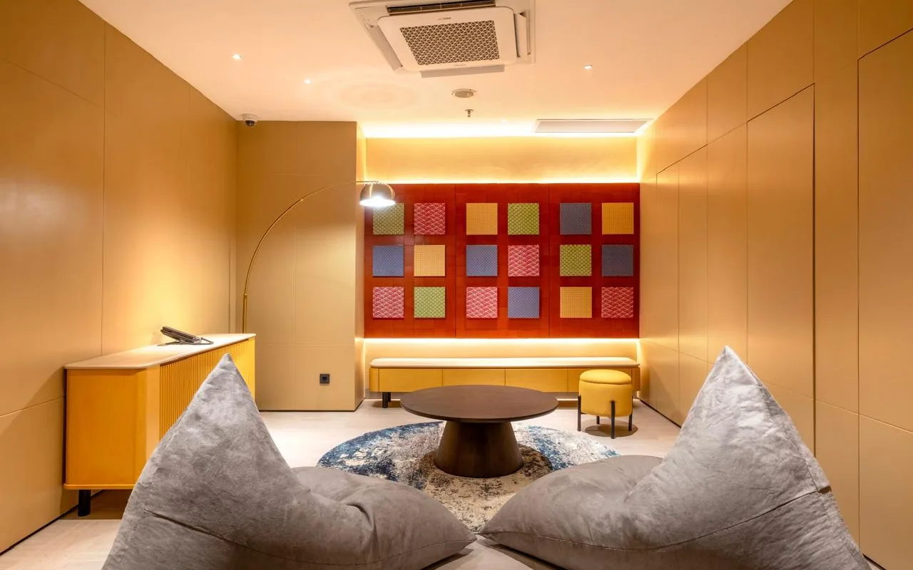 The Terrace Lounge