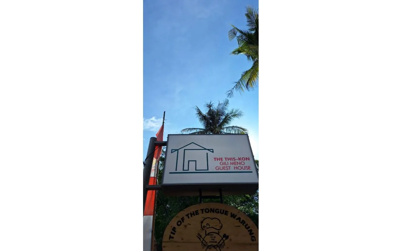 The this-kon Beach Club & Lounge at The this-kon Gili Meno