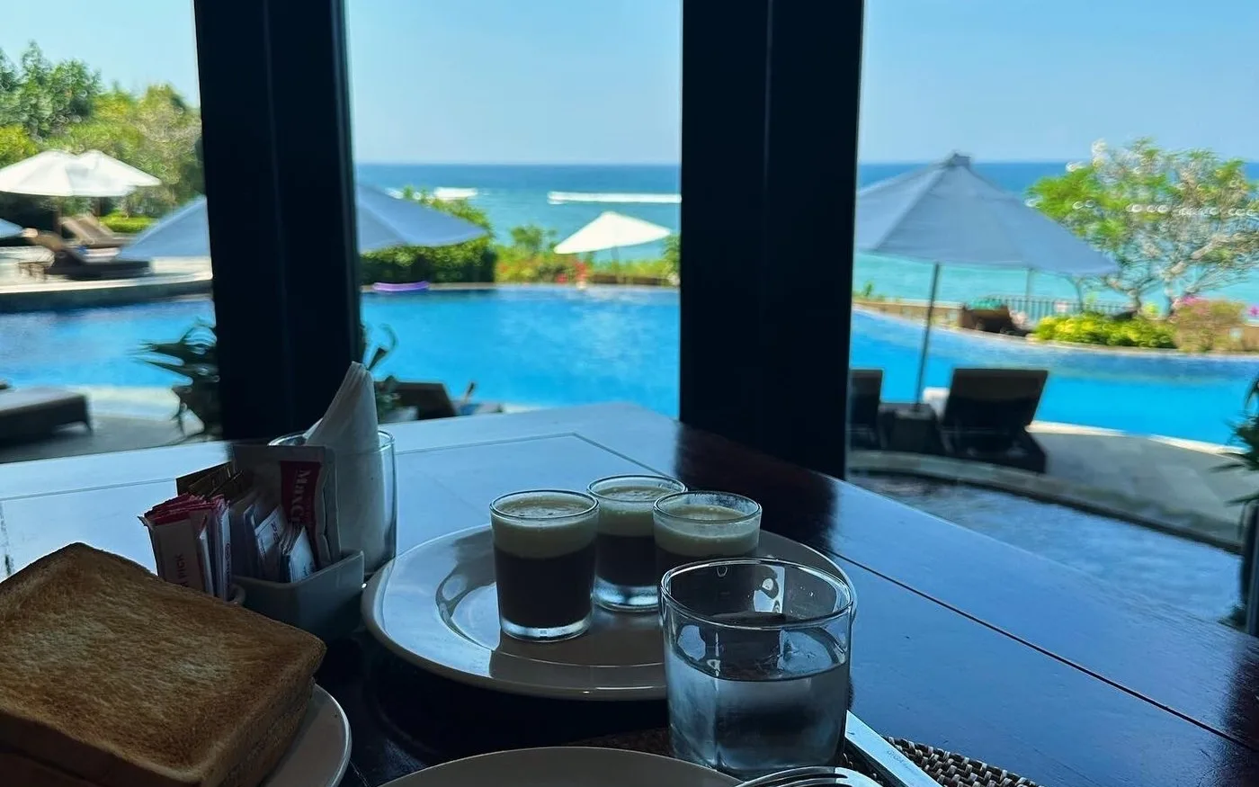 The Ulu Segara Restaurant at Ulu Segara Luxury Suites & Villas