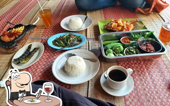 Tiga Restaurant at Tiga Samudra Villa