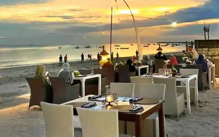 Tradisi Restaurant at Tradisi Beach Front Villas