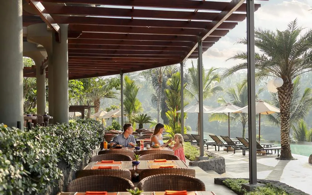 Tribhuwana Restaurant at Tribhuwana Padma Lake Resort