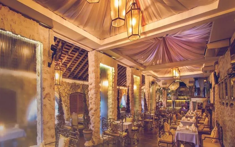 Tunjung Batu Belig Dining Pavilion at Villa Tunjung Batu Belig