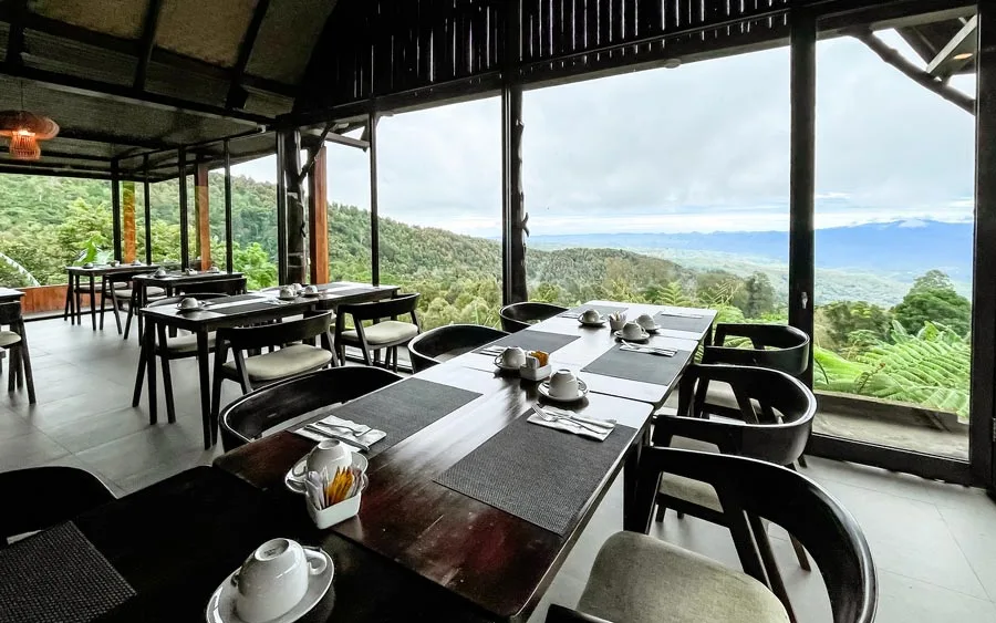 Twin Lake Resto Wanagiri