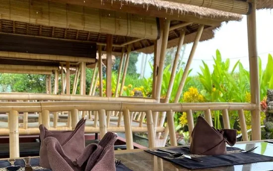 Uma Restaurant at Uma Sari Cottage