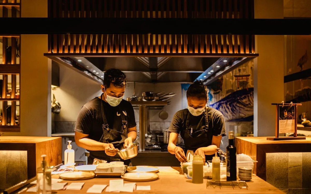 Uni Restaurant & Bar